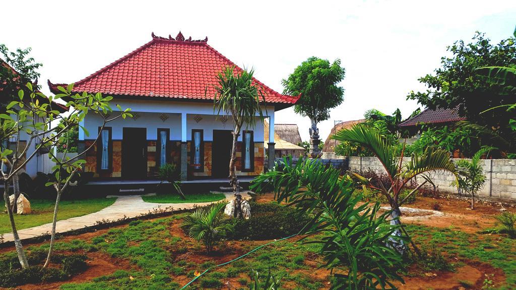 Kubu Sunset Guest House Lembongan Buitenkant foto